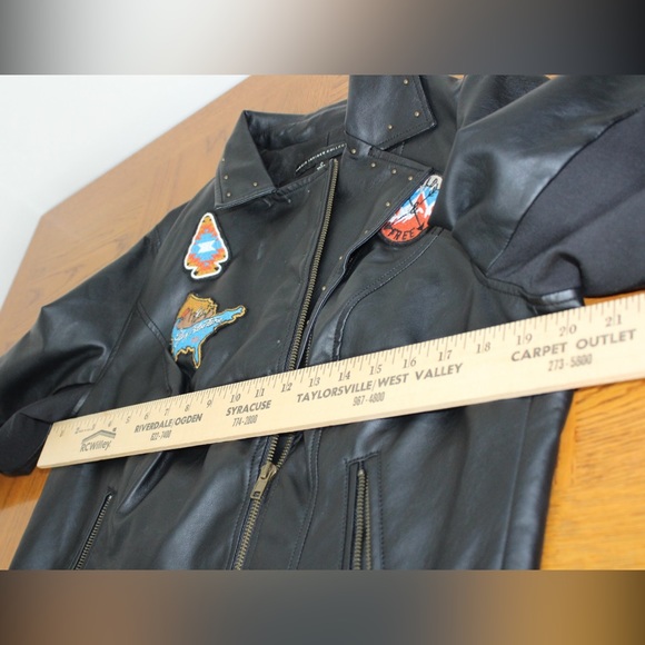 Torrid Insiders Collection Patch Moto Jacket Faux Leather Sz 0 (12/L) - Picture 7 of 9